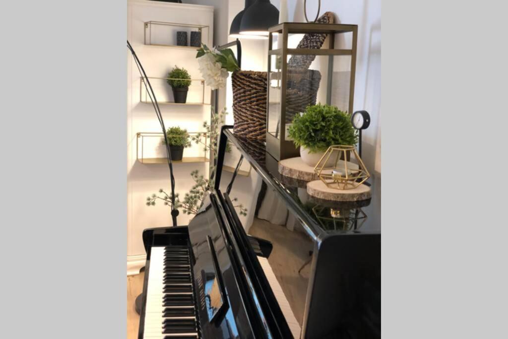 Viv Central Apart-Studio Apartment Bistrita  Ngoại thất bức ảnh